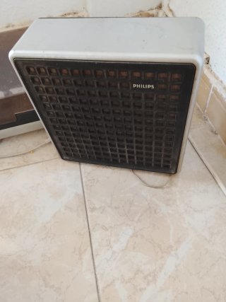 Tocadiscos Philips con altavoces
