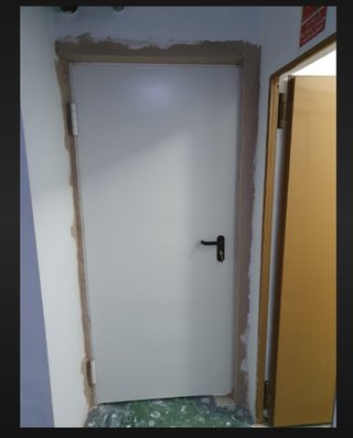 Montaje de puertas y ventanas