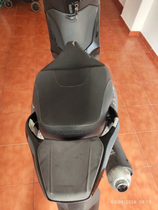Piaggio Beverly 125 Scooter