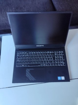 Portátil Gigabyte G5 i5 13500 H RTX 4060