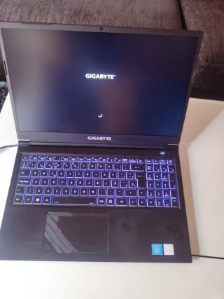 Portátil Gigabyte G5 i5 13500 H RTX 4060