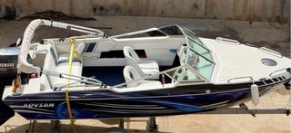 Barco Glastron La Raya 470