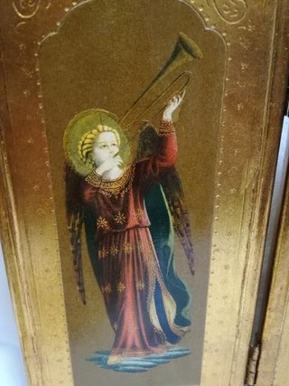 Tríptico religioso