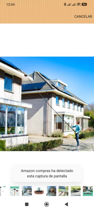 Cepillo telescópico para placas solares