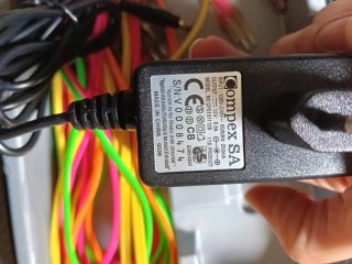 Custodia Compex cavetti caricabatterie