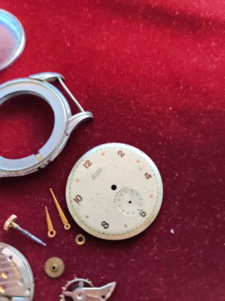 Reloj Calibre AM 390 Desmontado