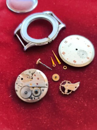 Reloj Calibre AM 390 Desmontado