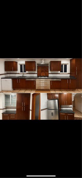 Cocina completa madera y cristal