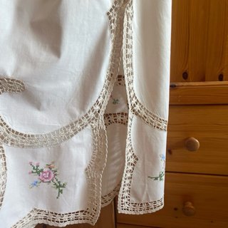 Abito in cotone ricamato, punto croce e