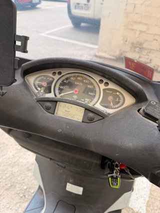 Yamaha XMAX 250 cc Maxi Scooter