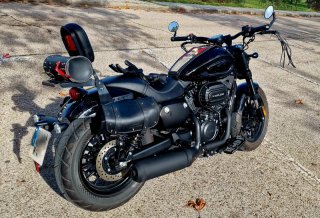 Corbata de piel personalizada para depósito moto