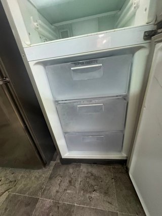 Frigorífico Hotpoint/ Nevera combi 200 cm No Frost