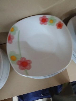 Juego de platos de cerámica