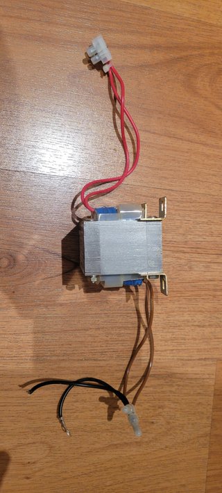 Transformador EKT-66-60W 230V a 12V