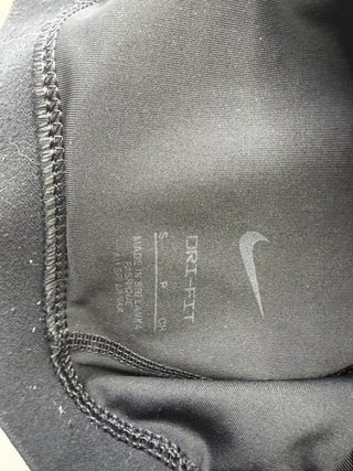 Top deportivo nike