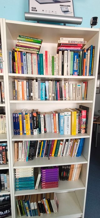 CINTAS VHS Y LIBROS