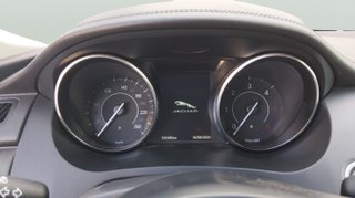 Jaguar E-PACE 2.0D 110 kW (150 CV)