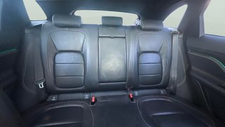 Jaguar F-PACE 2.0L i4D R-Sport AWD 132 kW (180 CV)