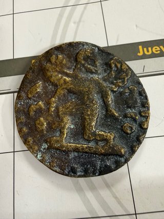 Medalla Antigua Zeus Barbudo con Águila