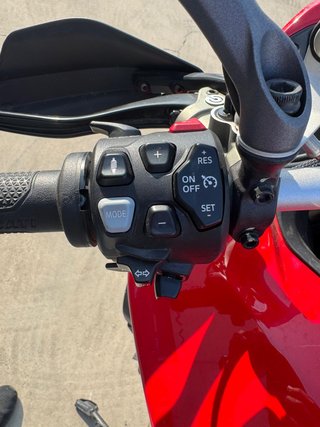 Ducati Multistrada V4S Radar
