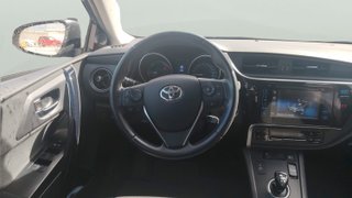 Toyota Auris 1.8 Hybrid Active 100 kW (136 CV)