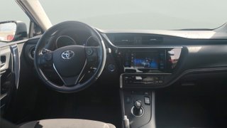 Toyota Auris 1.8 Hybrid Active 100 kW (136 CV)