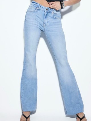 Vaqueros Stradivarius D74 Flare Slit Azul Claro 36