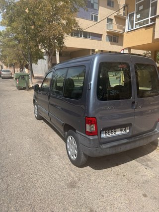 Peugeot Partner 2011