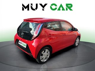 Toyota Aygo 1.0 70 x-play 51 kW (69 CV)