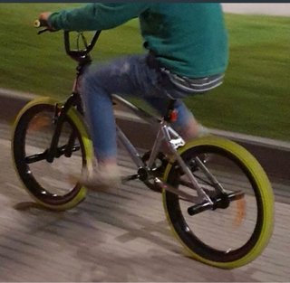 Bici BMX 20 pulgadas niño