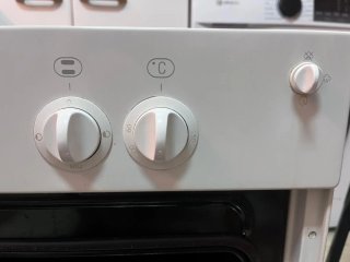 Horno Firstline blanco empotrable