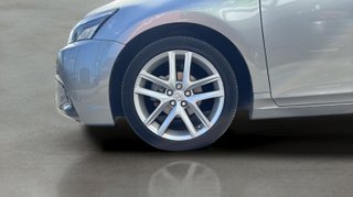 Lexus CT 200h Executive 100 kW (136 CV)