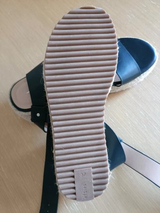 Sandalias