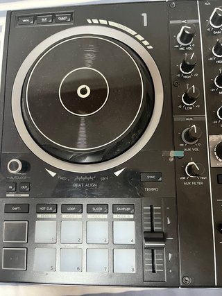 Mesa DJ Hercules Impulse 500 +2 Altavoces+Tripodes