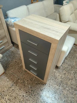 Cómoda de 5 cajones nueva