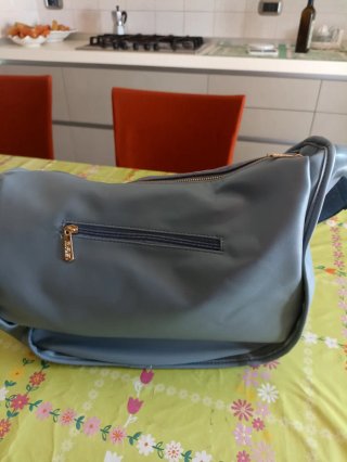 Borsa a spalla Rifle in camoscio, pelle ed ecopell
