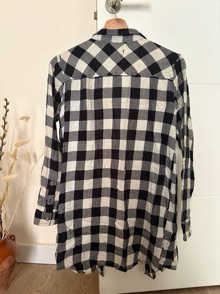 Camisa cuadros blanca y negra Atmosphere