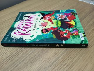 Anna Kadabra 2. Un problema con alas