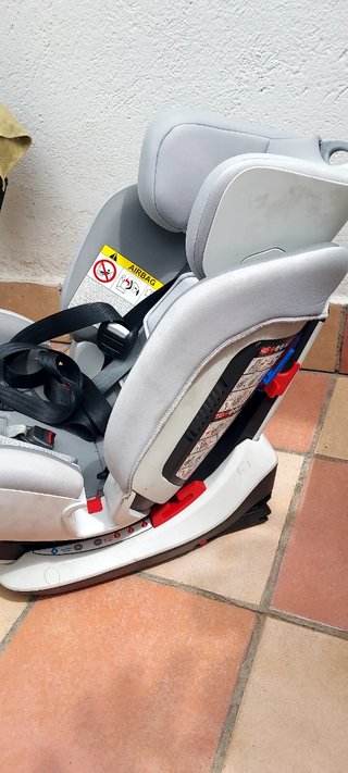 Silla de coche Chicco gris