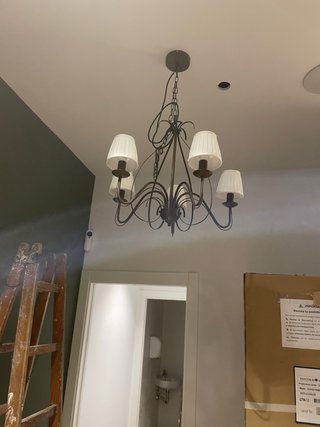 Candelabro marrón 5 luces pantalla plisada