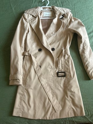 Gabardina Stradivarius Beige Talla XS
