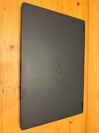 Portátil Fujitsu 15” Intel Core i7 16GB RAM