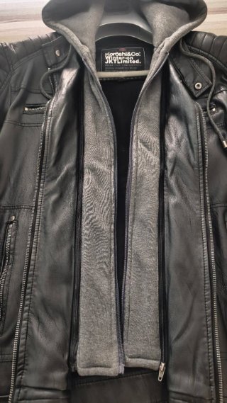 Cazadora Koroshi&Co imitación piel negra