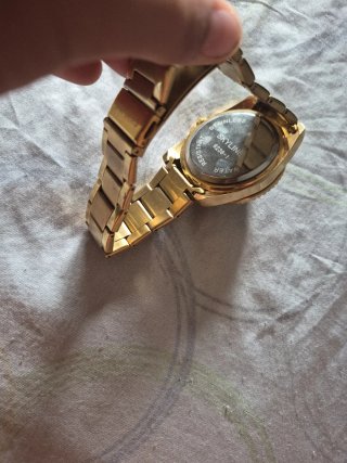 Reloj SKYLINE Dorado