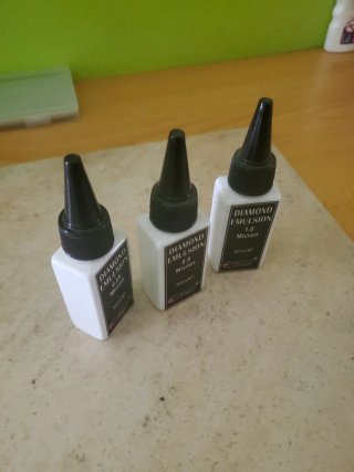 Emulsión de Diamante para afilar/asentar.