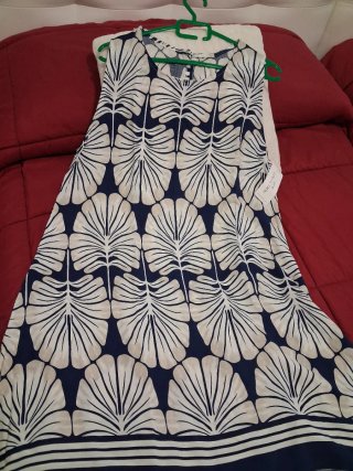 Vestido de verano sin estrenar, con etiqueta.