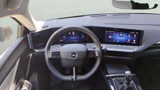 Opel Astra 1.2 Turbo XHT Elegance 96 kW (130 CV)
