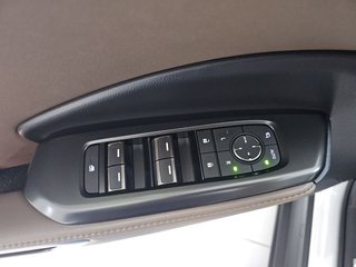 Lexus LBX 1.5 136cv HEV Elegant+