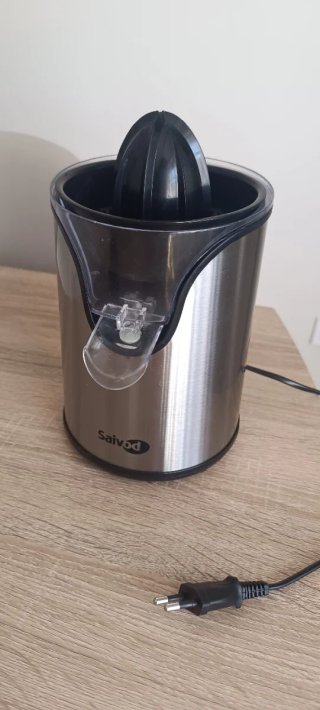 Exprimidor eléctrico