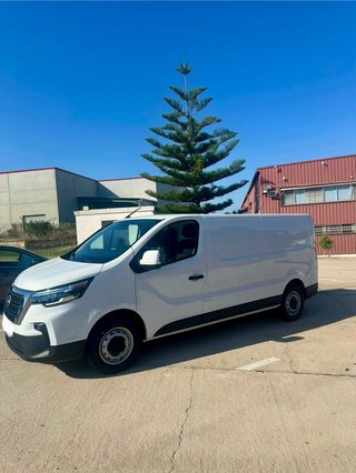 Nissan Primastar 2025